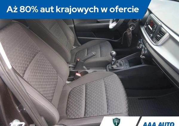 Kia Rio cena 42000 przebieg: 110413, rok produkcji 2018 z Legionowo małe 154